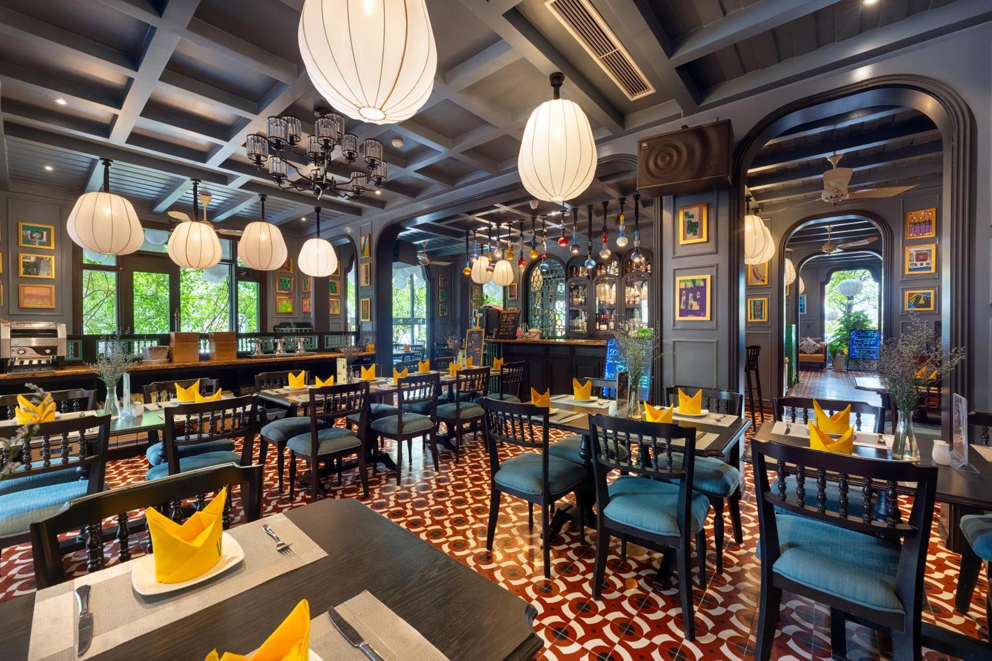 Son Hoi An Boutique Hotel & Spa Exterior photo The interior of the restaurant