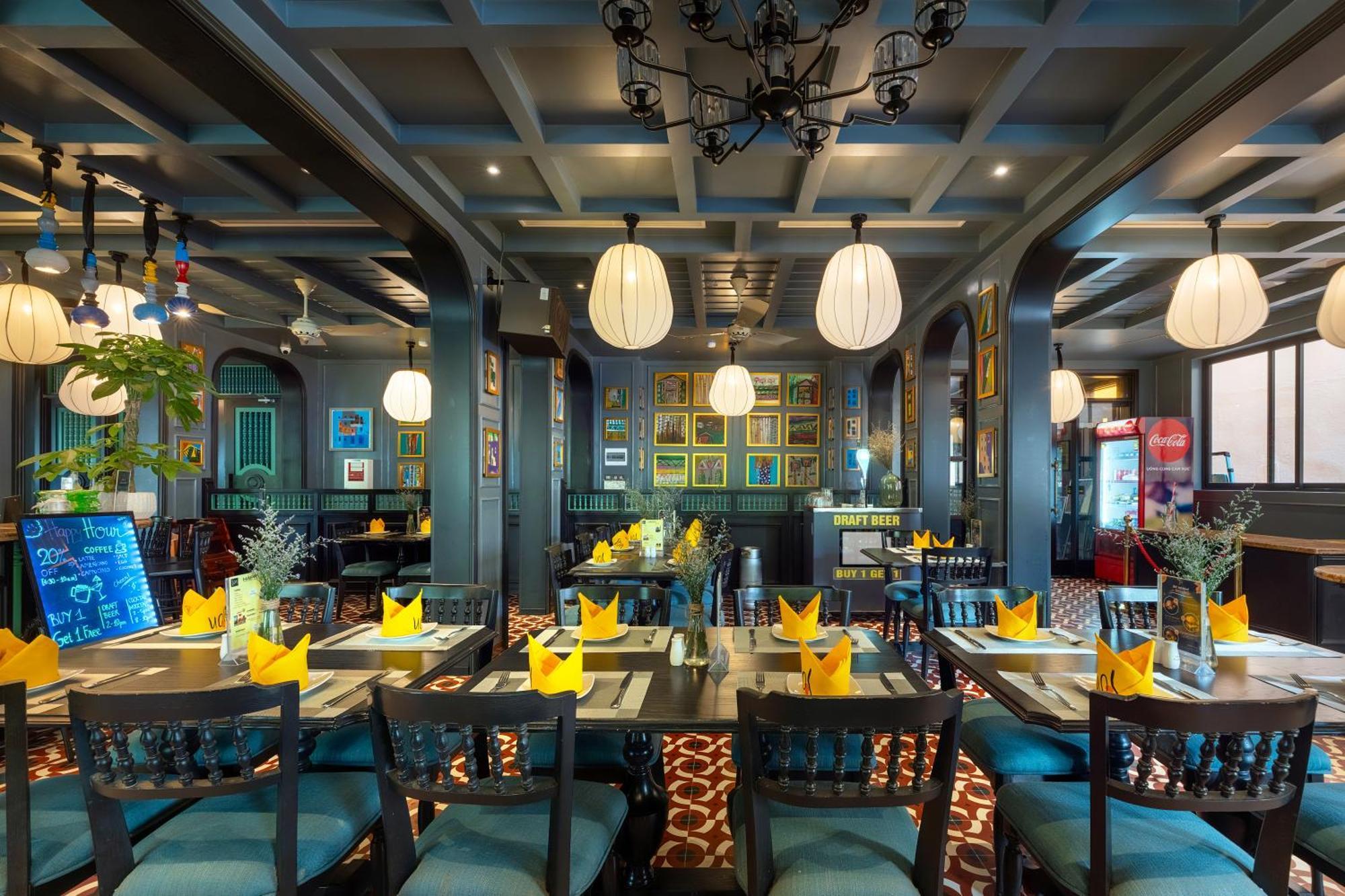 Son Hoi An Boutique Hotel & Spa Exterior photo The interior of the restaurant